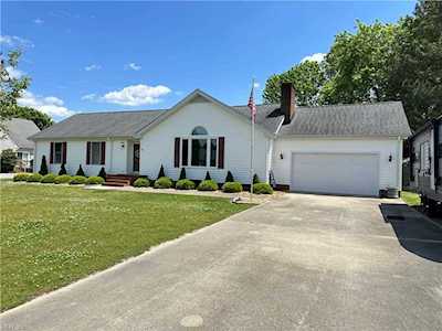 153 Covey Circle Franklin, VA 23851