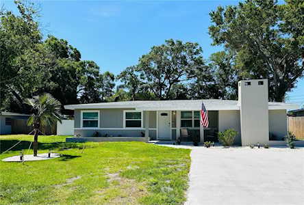 1345 Parkwood St Clearwater, FL 33755