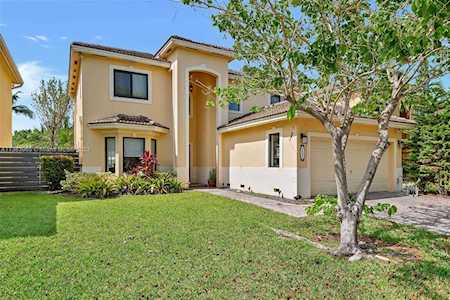 8892 SW 208th Ter Cutler Bay, FL 33189