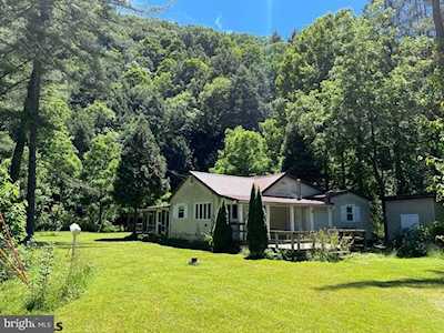 4839 Fishermans Lane Spruce Creek, PA 16683