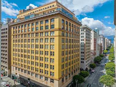 215 W 7th St #303 Los Angeles, CA 90014