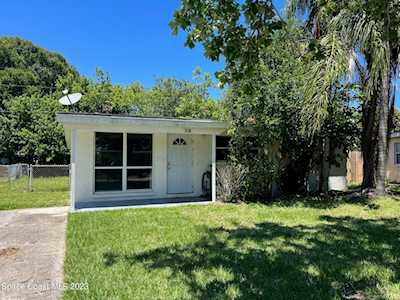2636 Burns Avenue Melbourne, FL 32935