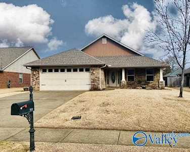 5018 SE Montauk Trail Owens Cross Roads, AL 35763