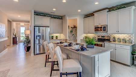 28234 Seasons Tide Ave Bonita Springs, FL 34135