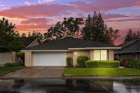 9163 Falcon Ridge Lane Fair Oaks, CA 95628