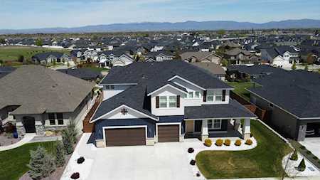2054 E Lodge Trail Drive Meridian, ID 83642
