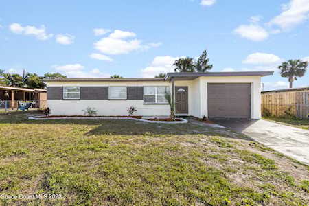 901 Juanita Circle Melbourne, FL 32901