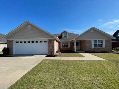 103 Cheyenne St Clarksville, AR 72830