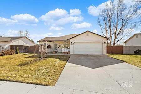 1135 Triumph Drive Middleton, ID 83644