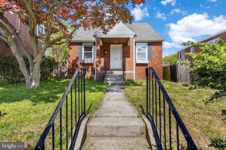 909 Buttonwood St Norristown, PA 19401