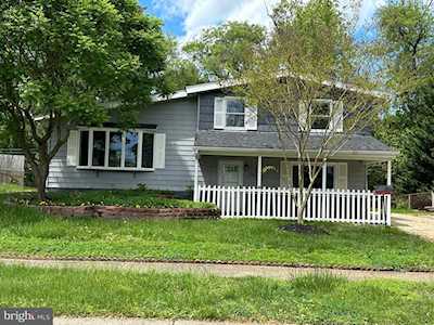 106 Rustic Dr Newark, DE 19713