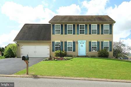 217 Steeplechase Dr Pleasant Gap, PA 16823