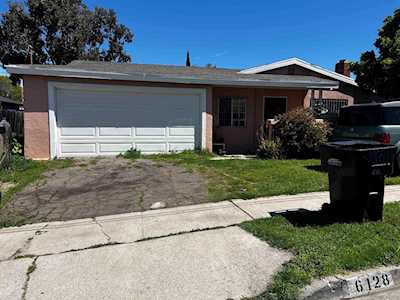 6128 Newcastle Pl San Diego, CA 92114