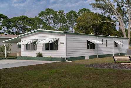 7606 Dinsmore St Brooksville, FL 34613