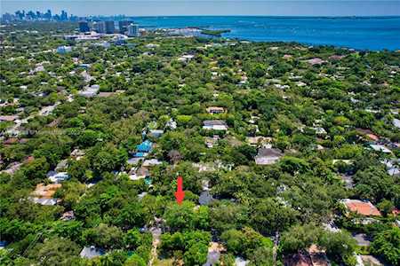 3635 S Douglas Rd Miami, FL 33133