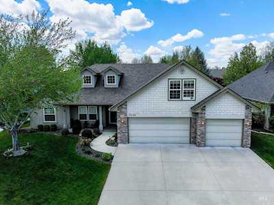 5049 N Morninggale Way Boise, ID 83713