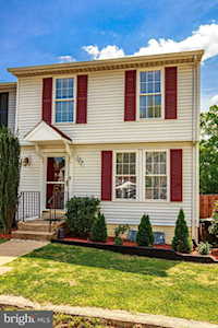 107 Essex St Stafford, VA 22554