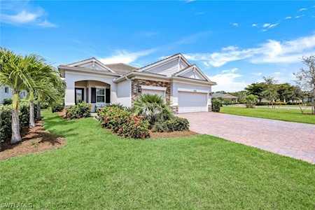 13749 Woodhaven Circle Fort Myers, FL 33905
