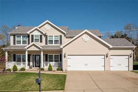 633 Derek Dr Wentzville, MO 63385