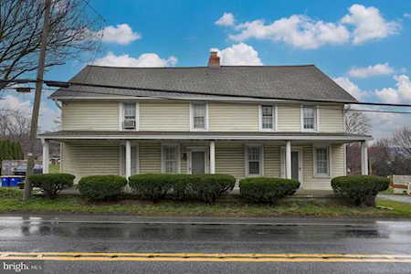 5461 Division Hwy Narvon, PA 17555