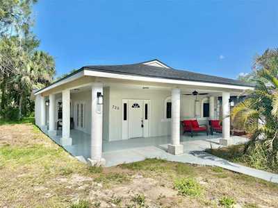 720 Michigan Ave Englewood, FL 34223