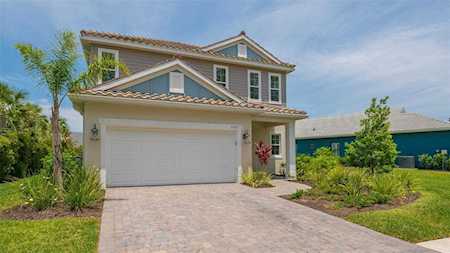 2677 Star Apple WAY Sarasota, FL 34240