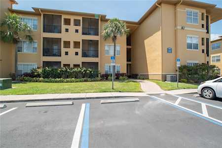 4305 Bayside Village Dr #105 Tampa, FL 33615