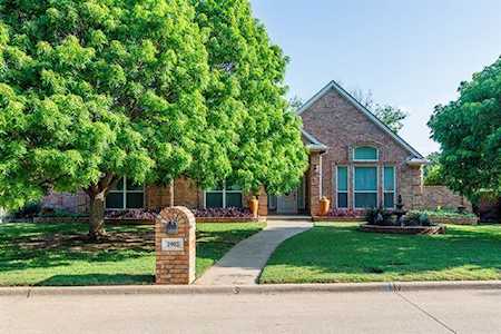 2902 Summertree Lane Colleyville, TX 76034
