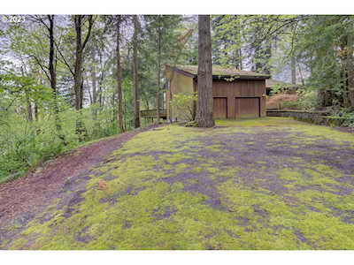12503 NE 5th CT Vancouver, WA 98685