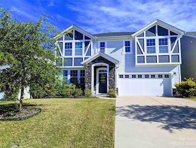 1545 Arcadia Bluff Dr York, SC 29745