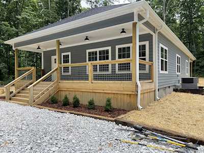 1150 Laurel Lake Dr Monteagle, TN 37356