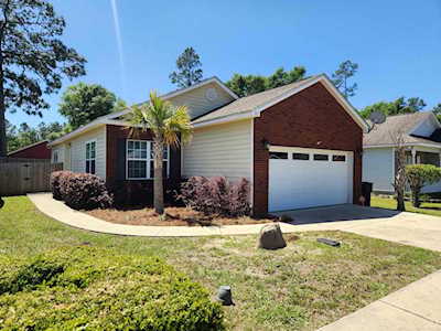 945 Crawfordville Trce Tallahassee, FL 32305