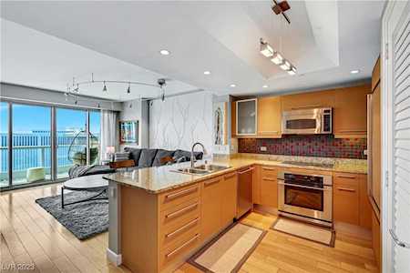 322 Karen Ave #2904 Las Vegas, NV 89109