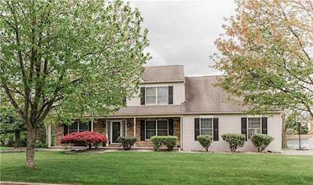 3894 Killarney Dr Bethlehem, PA 18020