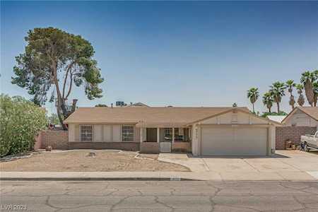 4777 El Escorial Dr Las Vegas, NV 89121
