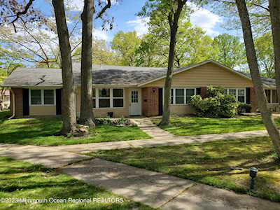 171A Sterling Ct #A Lakewood, NJ 08701