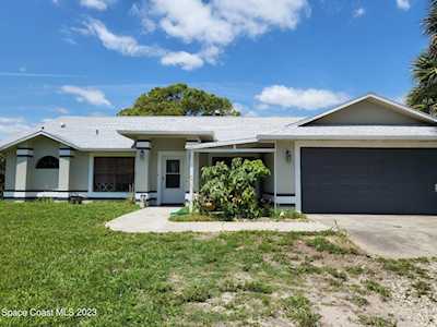 4740 Pine Street Cocoa, FL 32926