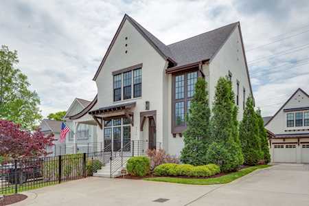 837A Gale Ln Nashville, TN 37204