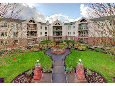 15530 NE Knott ST #45 Portland, OR 97230