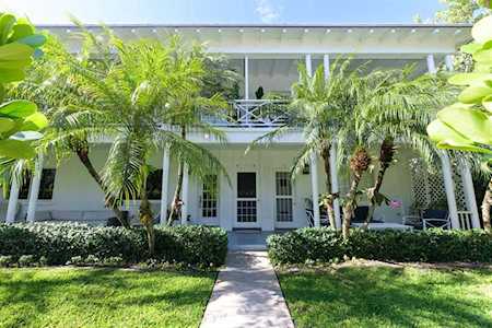 220 Atlantic Avenue #6 Palm Beach, FL 33480