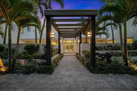 355 Oakview Drive Delray Beach, FL 33445