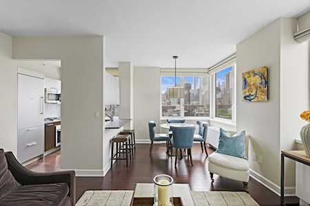 100 Riverside Blvd #18-G New York, NY 10069