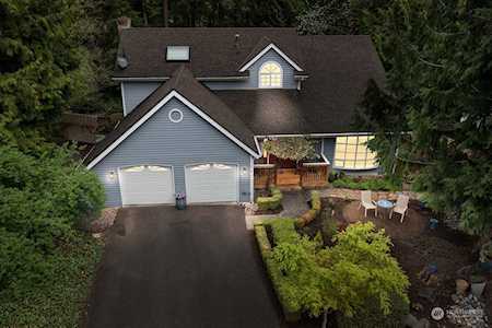 21810 SE 30th Ct Sammamish, WA 98075