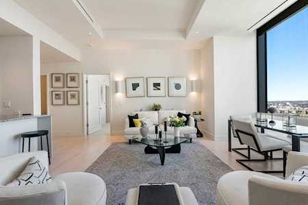 1 Dalton #3002 Boston, MA 02116