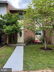 525 Early Fall Ct Herndon, VA 20170