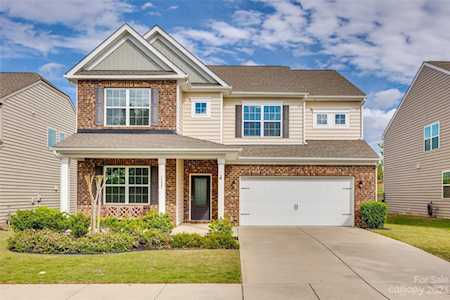 1321 Hideaway Gulch Dr Fort Mill, SC 29715