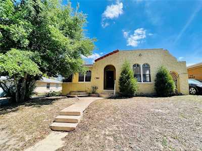 615 Buena Vista St Lakeland, FL 33805