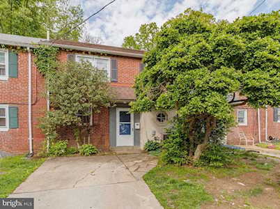 29 N Pennewell Dr Wilmington, DE 19809