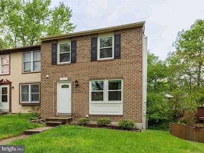 10617 Whiterock Ct Laurel, MD 20723
