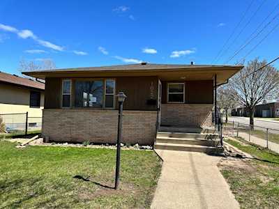 1622 Barclay Street Saint Paul, MN 55106